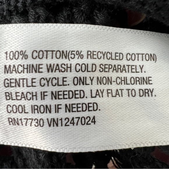 Women’s Black Crochet U-Neck Tank Sweater Future Collective Alani Noelle Size L - Picture 5 of 8